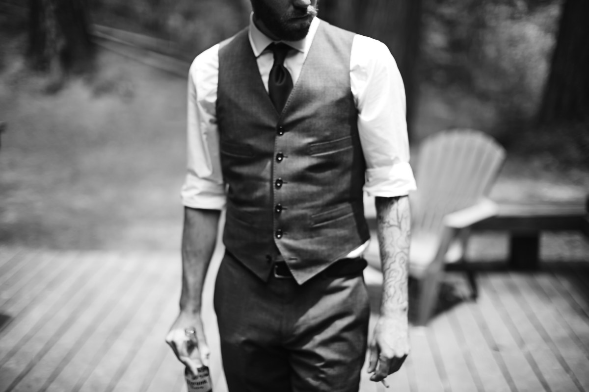 J+H_Wedding_GroomPrep_0257